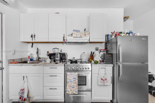 540 Beacom Boulevard, Miami, FL 33135