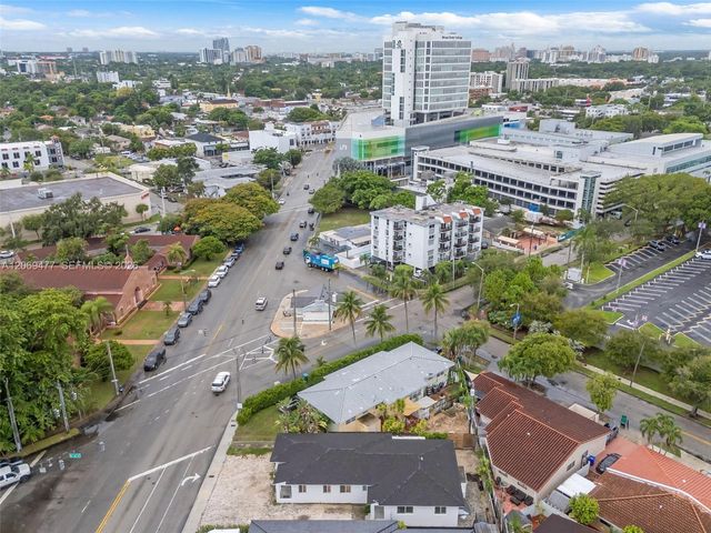 540 Beacom Boulevard, Miami, FL 33135