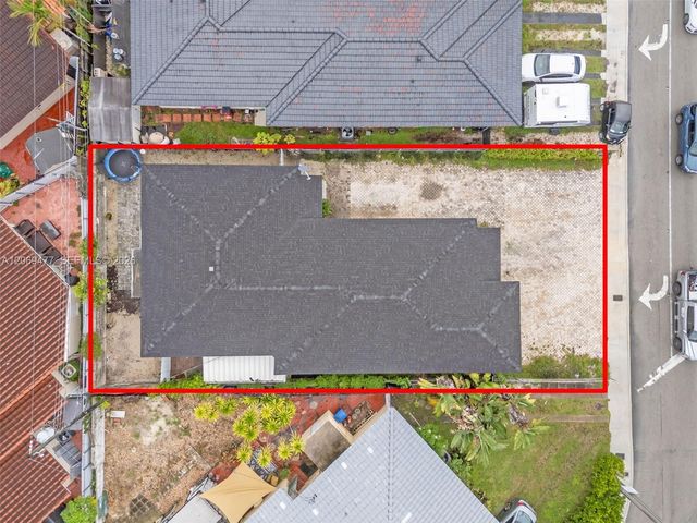 540 Beacom Boulevard, Miami, FL 33135