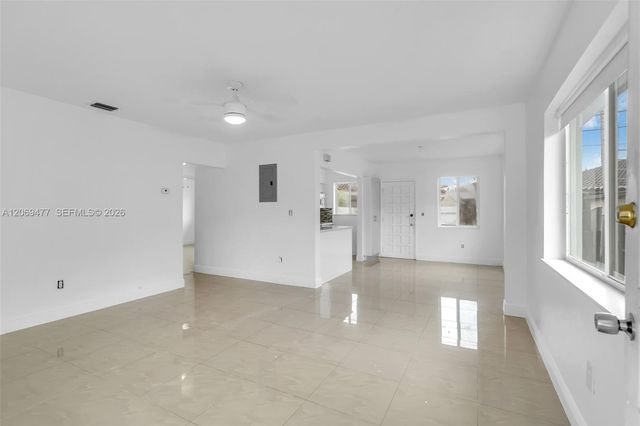 540 Beacom Boulevard, Miami, FL 33135