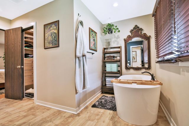 2011 Telemark Lane NW, Rochester, MN 55901