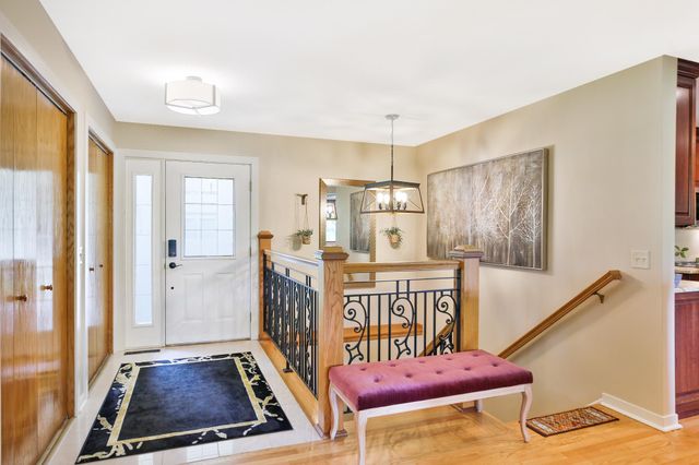2011 Telemark Lane NW, Rochester, MN 55901