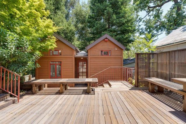 2513 Alpine Road, Menlo Park, CA 94025