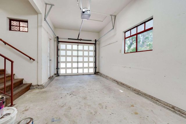 2513 Alpine Road, Menlo Park, CA 94025