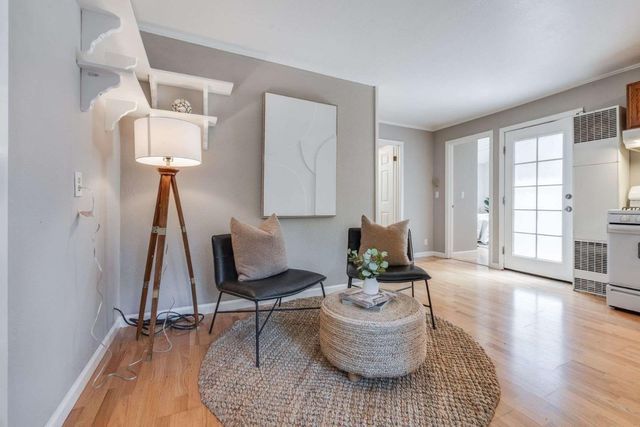 2513 Alpine Road, Menlo Park, CA 94025