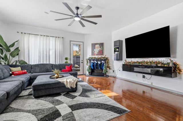 4215 Riopel Ave, Denair, CA 95316