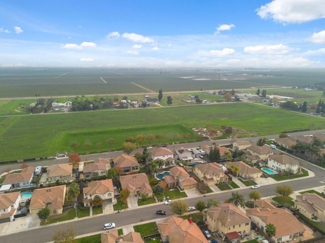 4215 Riopel Ave, Denair, CA 95316