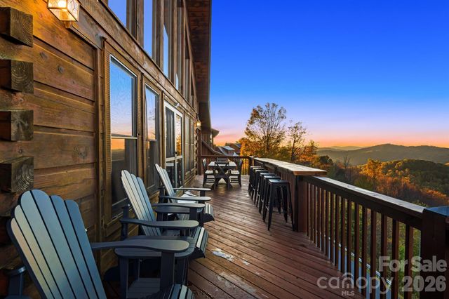 121 Scenic Wolf Drive, Mars Hill, NC 28754