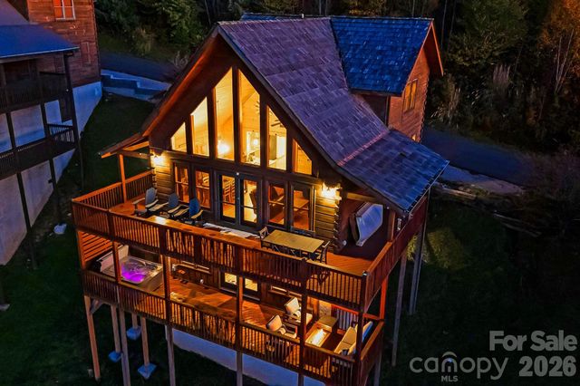 121 Scenic Wolf Drive, Mars Hill, NC 28754