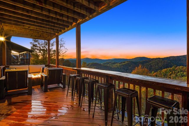 121 Scenic Wolf Drive, Mars Hill, NC 28754