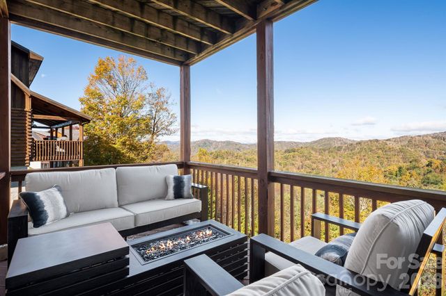 121 Scenic Wolf Drive, Mars Hill, NC 28754