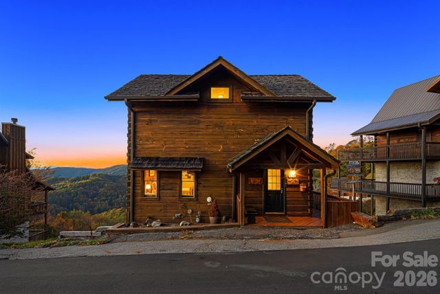 121 Scenic Wolf Drive, Mars Hill, NC 28754