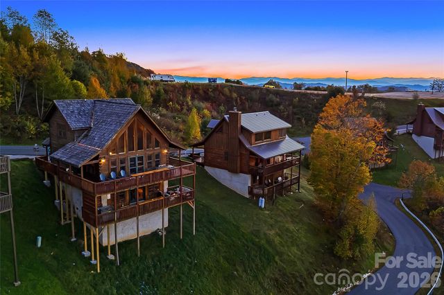 121 Scenic Wolf Drive, Mars Hill, NC 28754