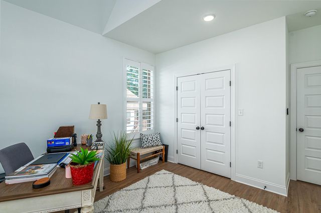 6406 Satjanon Drive, Ooltewah, TN 37363