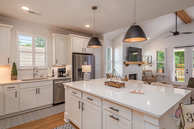 6406 Satjanon Drive, Ooltewah, TN 37363
