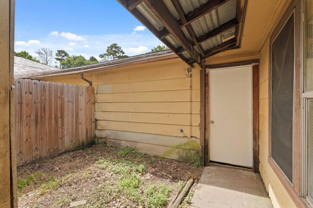 12322 Wild Pine Drive C, Houston, TX 77039