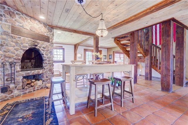 65 Mitchell Road, Pittsford, NY 14534