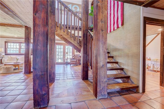 65 Mitchell Road, Pittsford, NY 14534