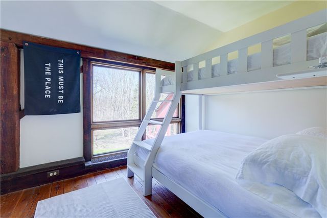 65 Mitchell Road, Pittsford, NY 14534