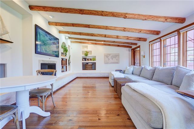 65 Mitchell Road, Pittsford, NY 14534
