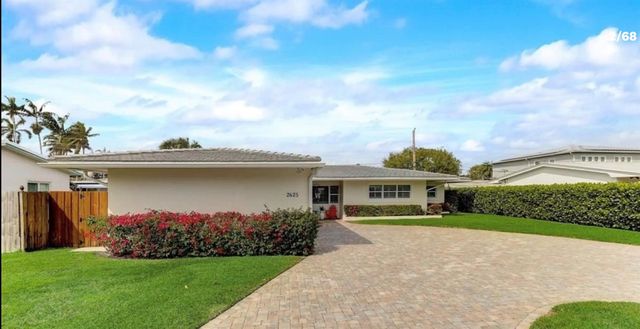 2625 SE 5th St, Pompano Beach, FL 33062