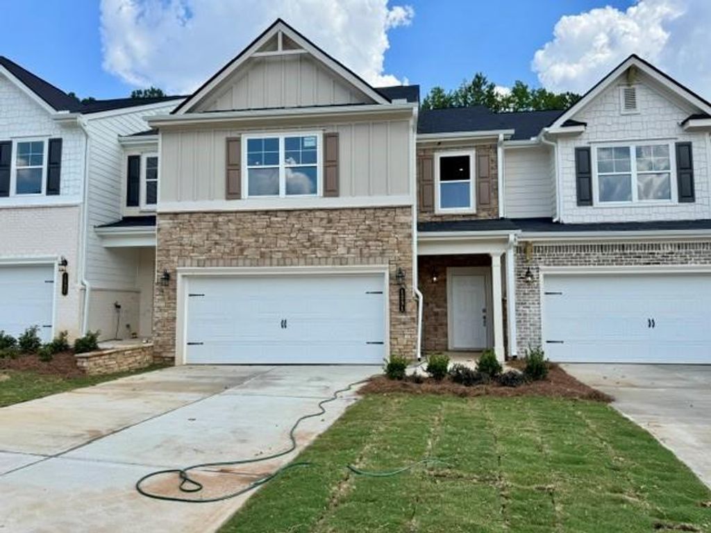 1231 Park Center Circle, Austell, GA 30168