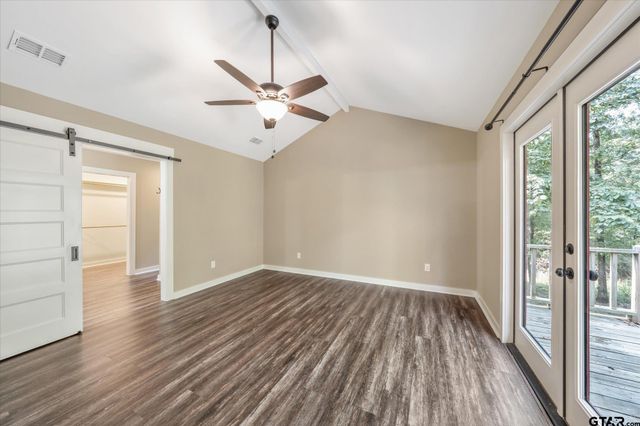 735 Wildwood Trl, Holly Lake Ranch, TX 75765