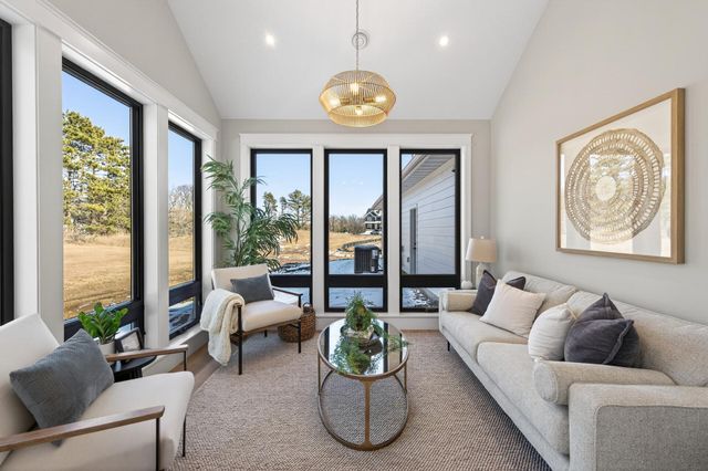 18071 Urbank Street NE, Ham Lake, MN 55304