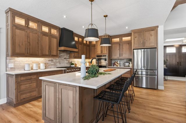 18071 Urbank Street NE, Ham Lake, MN 55304