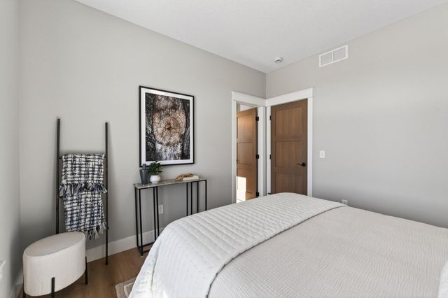 18071 Urbank Street NE, Ham Lake, MN 55304