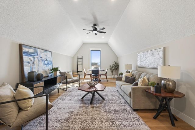 18071 Urbank Street NE, Ham Lake, MN 55304