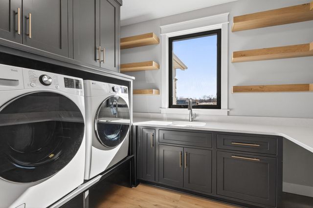 18071 Urbank Street NE, Ham Lake, MN 55304