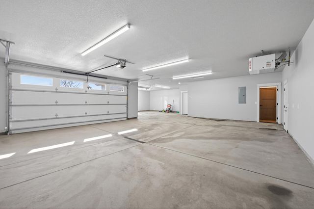 18071 Urbank Street NE, Ham Lake, MN 55304