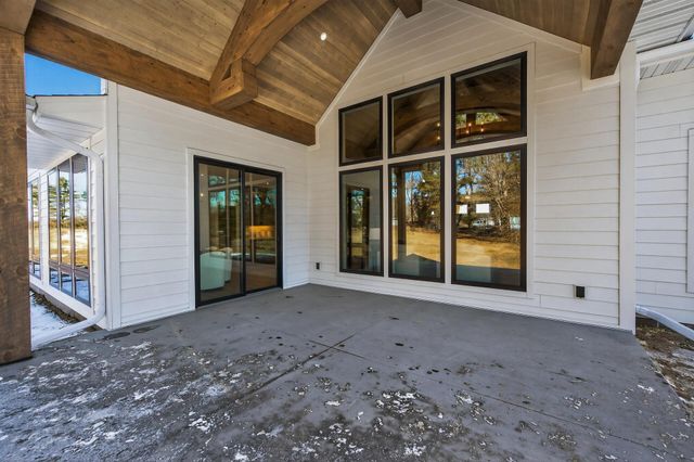 18071 Urbank Street NE, Ham Lake, MN 55304