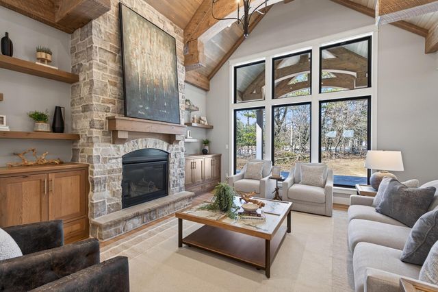 18071 Urbank Street NE, Ham Lake, MN 55304