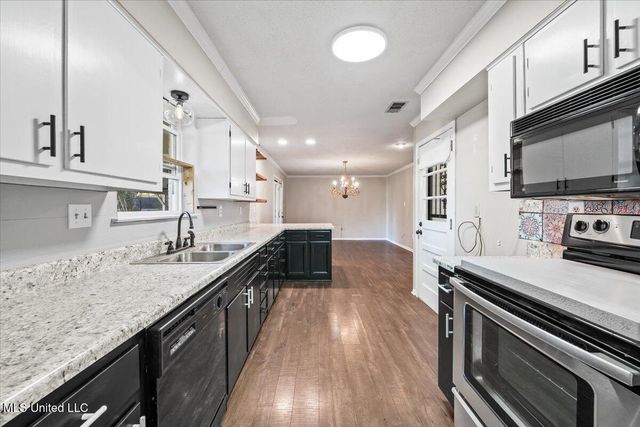 280 Byhalia Cove, Hernando, MS 38632