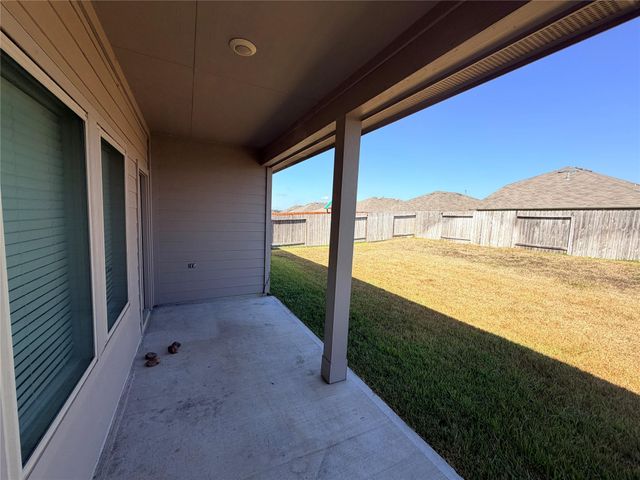 21323 Pine Mill Drive, New Caney, TX 77357