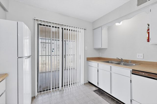 12609 Copperwood Drive NE, Albuquerque, NM 87123