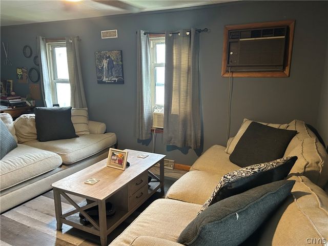 4825 Cedarvale Road, Onondaga, NY 13215