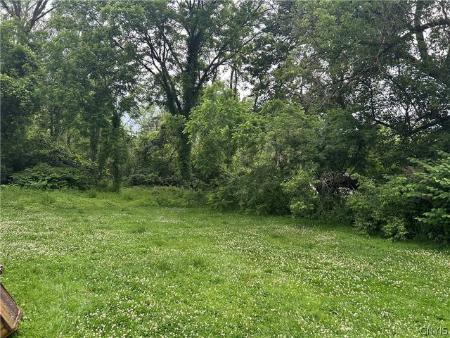 4825 Cedarvale Road, Onondaga, NY 13215