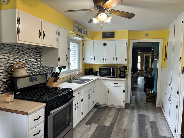 4825 Cedarvale Road, Onondaga, NY 13215