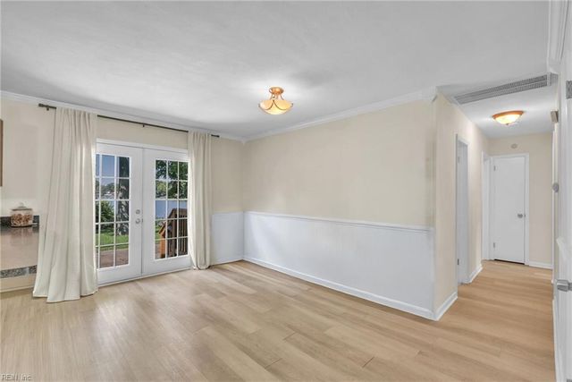 5924 Woodstock CT, Virginia Beach, VA 23464