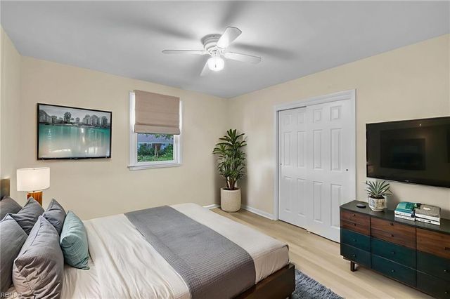 5924 Woodstock CT, Virginia Beach, VA 23464