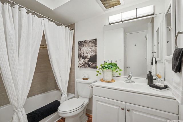 1114 Wilder Avenue 503, Honolulu, HI 96822