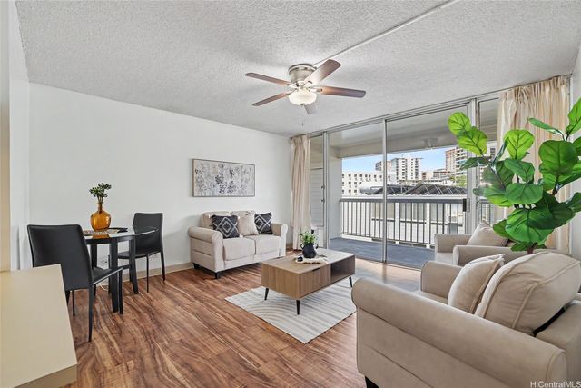 1114 Wilder Avenue 503, Honolulu, HI 96822