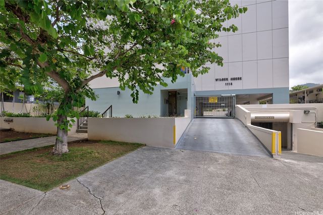 1114 Wilder Avenue 503, Honolulu, HI 96822
