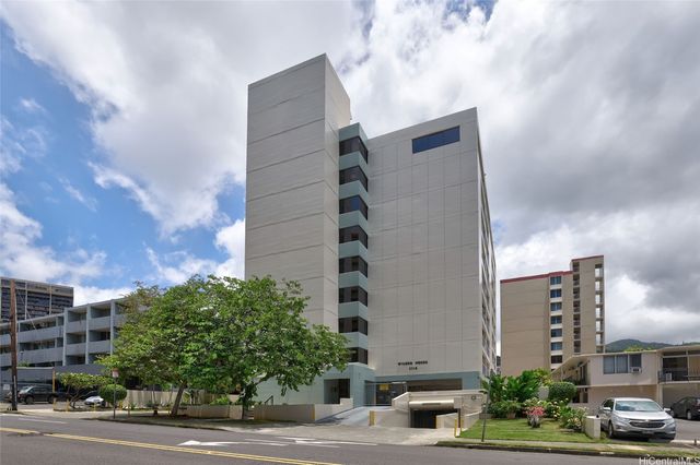 1114 Wilder Avenue 503, Honolulu, HI 96822