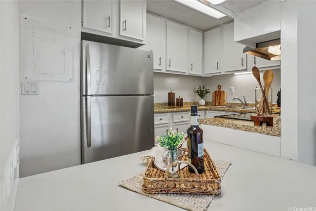 1114 Wilder Avenue 503, Honolulu, HI 96822