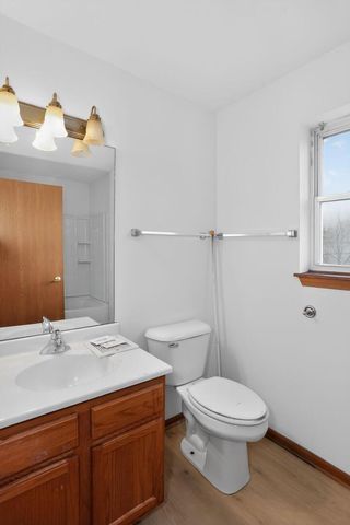 709 Cambridge Avenue, Rockford, IL 61102