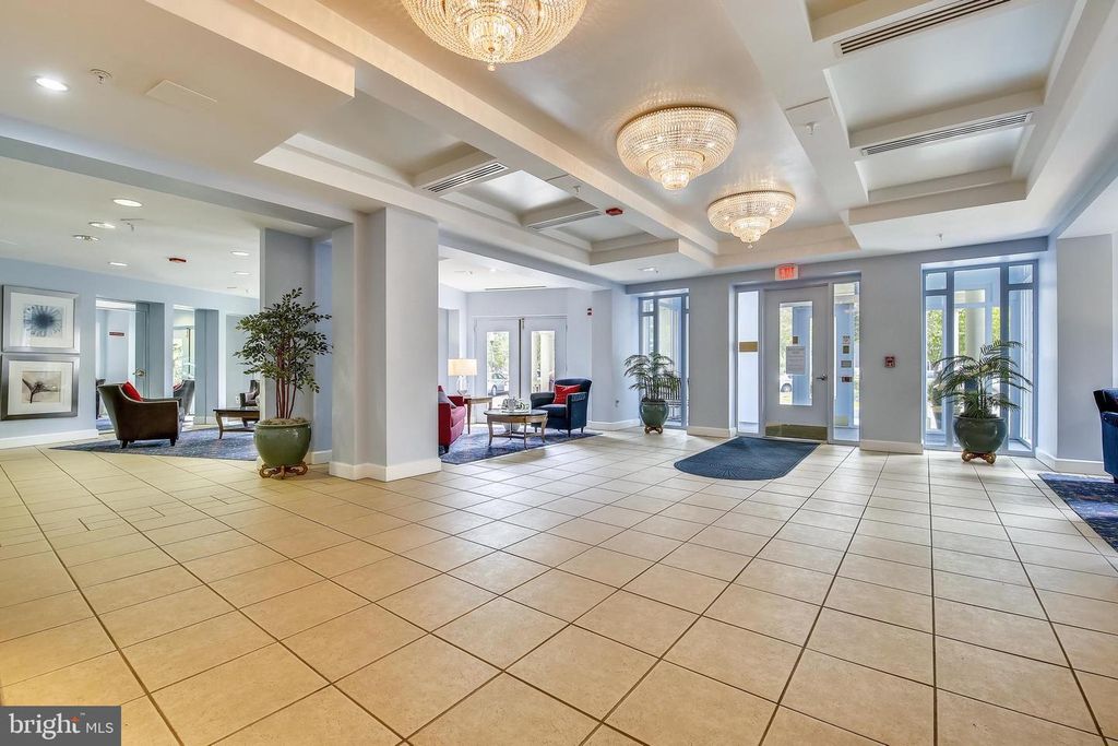Image 4 of property listing at 3005 S LEISURE WORLD BLVD #426, Silver Spring, MD 20906